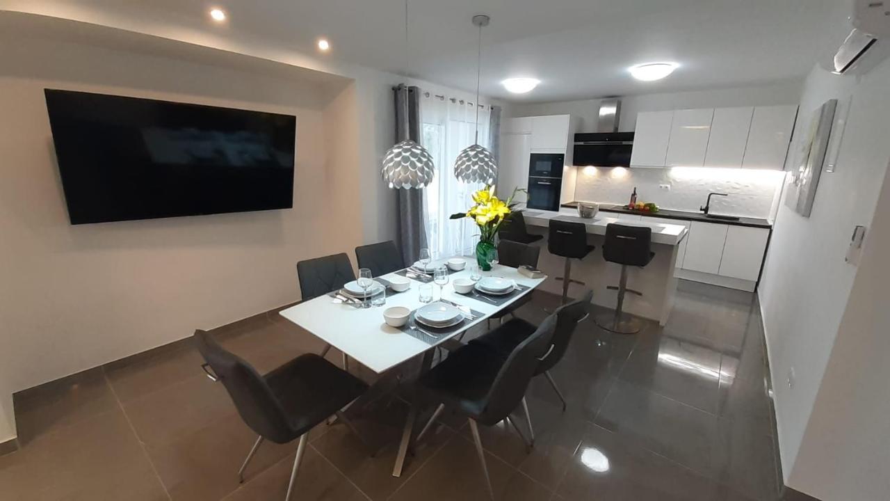 Holiday Hvar Lux Basina Екстериор снимка