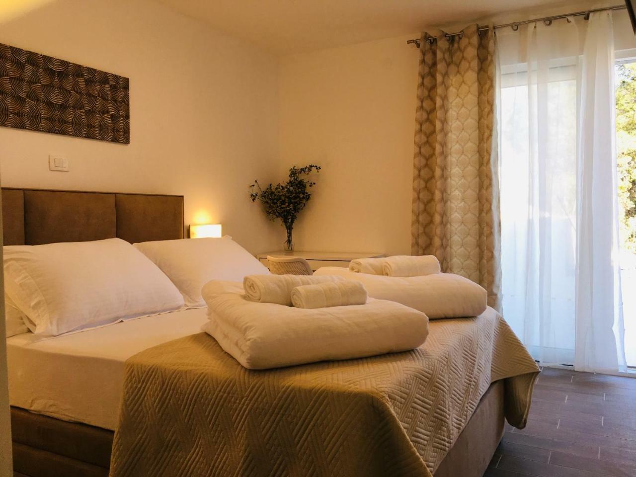Holiday Hvar Lux Basina Екстериор снимка